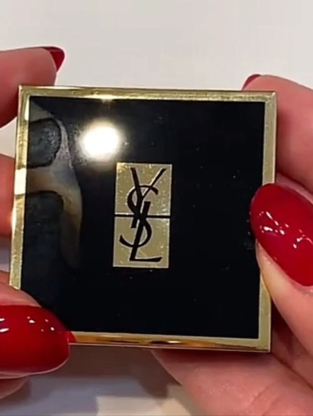 🧚‍♀️N°2 EXCESSIVE BROWN YSL Satin Crush Satin Glow Eyeshadow NWT